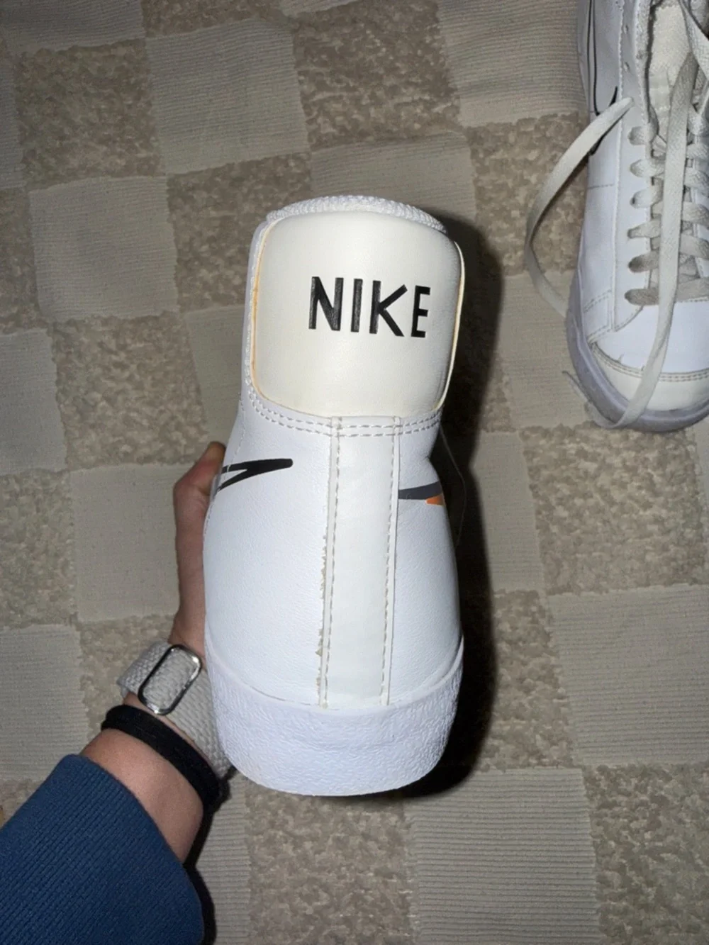 Nike Kids' Blazer‎ Mid '77 Next Nature Sneaker size 5Y or 6.5W